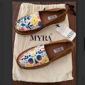 Myra NEW Women's Hazel Sneakers Floral Print Leather Shoes Shoe Slip On SZ 6